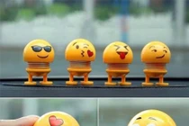 Hiểm họa ngôn lường từ đồ chơi trẻ em bán rong trên đường