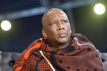 Khó tin những vị vua chúa đứng trên vạn người này lại “nghèo rớt mồng tơi”