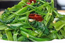 Mẹo xào rau muống ngon không kém nhà hàng, quán nhậu