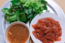 Đặc sản quê ví như sashimi phiên bản Việt... dân buôn bán chạy hàng