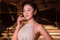 Văn Mai Hương đụng hàng hoa hậu toàn thua vì tiểu tiết