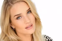 Người mẫu bị sàm sỡ, xâm hại, tố cáo ở đâu?