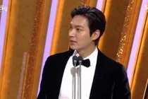 Không ngờ Lee Min Ho cũng có ngày bị dìm hàng tơi tả