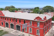 Đại gia Việt bất ngờ mua di tích triệu đô ở Úc, xây khách sạn