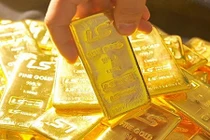 Nhà đầu tư dồn dập mua, giá vàng tiếp tục tăng mạnh