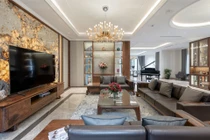 Có gì trong căn biệt thự trị giá 250 tỷ giữa Hà thành?