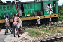 Anh em ruột rủ nhau điều hành đường dây giả gái bán dâm trộm tiền tỷ