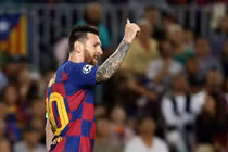 Giảm 70% lương giúp CLB giữa dịch COVID-19, Lionel Messi giàu cỡ nào?