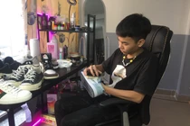 9X bỏ học theo đuổi nghề “spa giày” với thu nhập “khủng” 