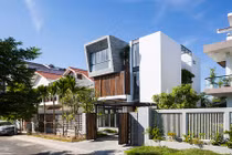 Nhà 3 tầng ở Nha Trang thoáng đẹp như resort trời Tây