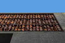 Bên trong nhà phố sở hữu mặt tiền “bàn tính” độc đáo