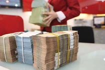 Sẽ "bơm" thêm gần 700.000 tỷ cho nền kinh tế?