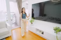 Căn hộ màu trắng đẹp mê hoặc của MC Đường lên đỉnh Olympia 