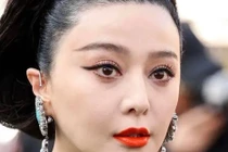 Phạm Băng Băng lộ vẻ già nua qua ống kính thường 