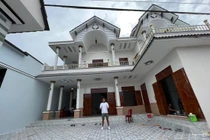 Có gì trong “biệt thự to nhất xã” của cầu thủ Việt tuổi Rồng?