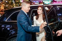 Doanh nhân có 2.500 vệ sĩ vây quanh, luôn sát cánh che chở Mỹ Tâm là ai?