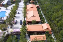 Biệt phủ 15ha khiến đại gia chi 2 tỷ/tháng thuê người làm