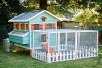 Choáng váng chuồng gà đẹp lung linh như khách sạn 