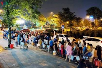 Nước sạch sông Đà nhiễm dầu thải: Hà Nội sẽ công khai kết quả xét nghiệm nước hàng ngày