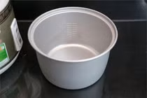 5 dấu hiệu nồi cơm điện cần bỏ gấp, cố dùng sẽ rước bệnh