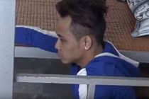 Cướp giật Vertu giá 9.000 USD, tưởng điện thoại “cùi bắp” bán 500.000 đồng!