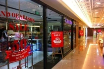 Kinh doanh dịch vụ hàng không lãi khủng, ông Johnathan Hạnh Nguyễn có chiến lược hàng hiệu Tràng Tiền Plaza thế nào? 