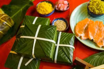 Bánh chưng cá hồi có gì đặc biệt giá tới nửa triệu/cái nhà giàu Việt đua nhau mua?