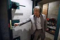 Đại gia chơi ngông xây hầm trú ẩn tránh bom hạt nhân 