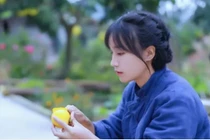 Lý Tử Thất kiếm được bao nhiêu tiền từ YouTube?