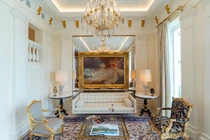 Bên trong ngôi nhà xa xỉ 75 triệu USD ở Hong Kong