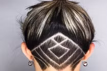 Phát sốt với tóc cạo gáy - xu hướng hot nhất hè 2018 