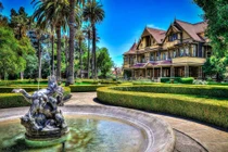 “Đột nhập” căn biệt thự tuyệt đẹp nhưng rùng rợn nhất nước Mỹ