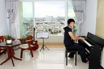 Mải mê ngắm căn hộ ngập nắng của “soái ca” Huỳnh Anh