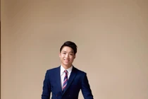 Con trai Hồng Vân: 'Cảm thấy hạnh phúc khi là con của ba Lê Tuấn Anh'