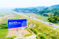 Tập đoàn Kosy “nợ chồng nợ”, lùm xùm vốn ảo để “ôm” đất vàng?