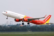 Xôn xao nghi vấn máy bay VietJet Air gặp sự cố ở Nội Bài?