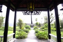 Mãn nhãn biệt thự vườn nghìn mét vuông của sao Việt