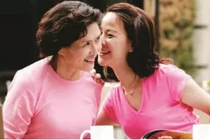 Con dâu khỏi Covid, "hảo mẹ chồng" mở tiệc rủ sang uống rượu