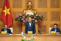 Mua thêm 20 triệu khẩu trang, cách ly diện rộng nếu dịch bùng phát