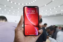 Ảnh cận cảnh 6 màu sắc khác nhau của iPhone XR