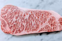 3 loại thịt bò đắt hơn vàng chỉ dành cho giới siêu giàu