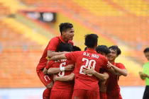 Công Phượng rực sáng, U22 Việt Nam đè bẹp U22 Campuchia