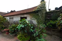 Cận cảnh nhà cổ 300 tuổi còn nguyên vẹn giữa lòng Hà Nội