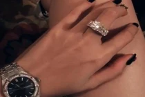 Á hậu Huyền My than “sạt nghiệp” vì sắm nhẫn bạc tỷ