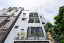 Hút hồn nhà ngập nắng ở Tây Hồ, Hà Nội 