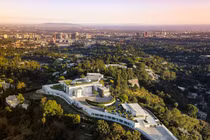 Bên trong dinh thự “đắt nhất thế giới” bị rao bán do chủ vỡ nợ