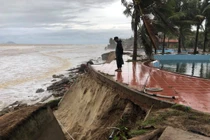 Tropical Hoi An Beach và loạt resort ở Hội An dễ bị biển "nuốt chửng"