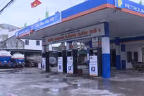 Xăng “dỏm” ảnh hưởng thế nào tới xe máy và ôtô?