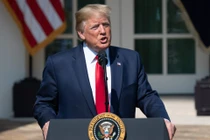 TT Donald Trump và loạt quan chức cấp cao Nhà Trắng được trả lương bao nhiêu?