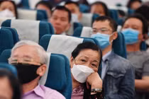 Giá vé bay thẳng TP HCM - Hà Nội lên tới 4,1 triệu đồng